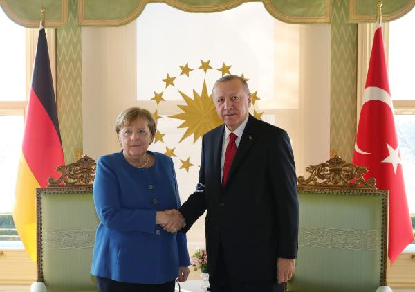Erdoğan, Merkel ile görüştü - Resim : 1