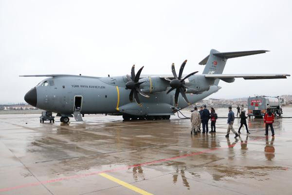 Çin'deki Türkler askeri kargo uçağı ile getirilecek - Resim : 1