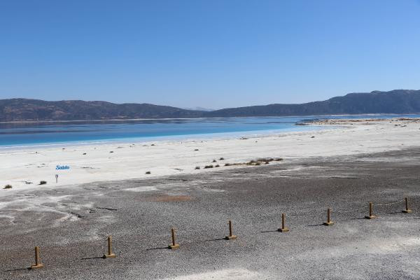 Salda Gölü'nün bir kısmı ziyarete kapatıldı - Resim : 1