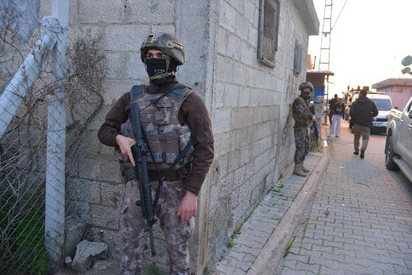 Vatandaşları döven PKK'lılara operasyon: 7 gözaltı - Resim : 1