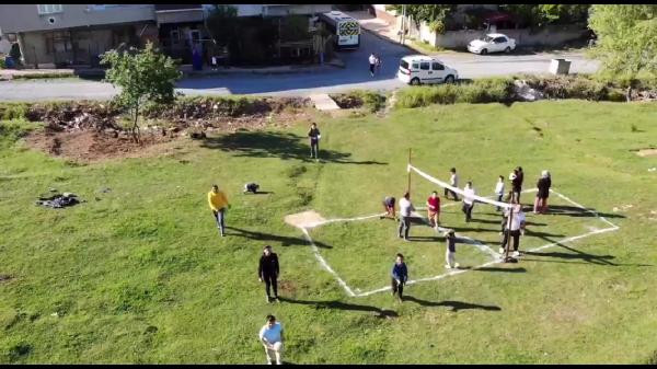 Piknikçiler drone görünce böyle kaçtı! - Resim : 2