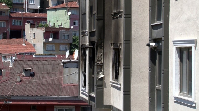 İstanbul'da 11 katlı binada korku dolu dakikalar - Resim : 2