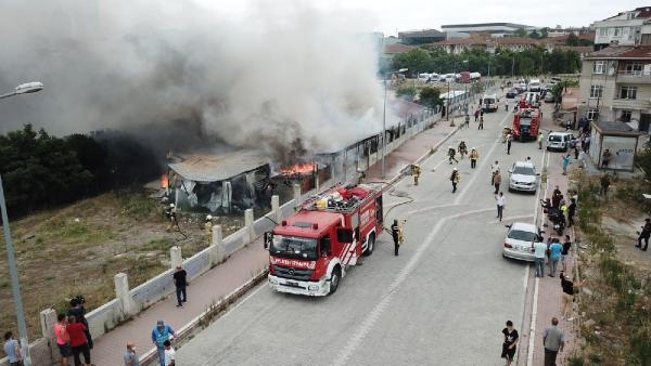 İstanbul'da korkutan yangın! - Resim : 2