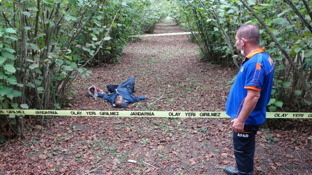 2 gün önce kaybolan adam fındık bahçesinde ölü bulundu - Resim : 1