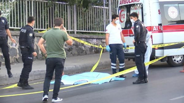 İstanbul'da sokak ortasında cinayet - Resim : 2