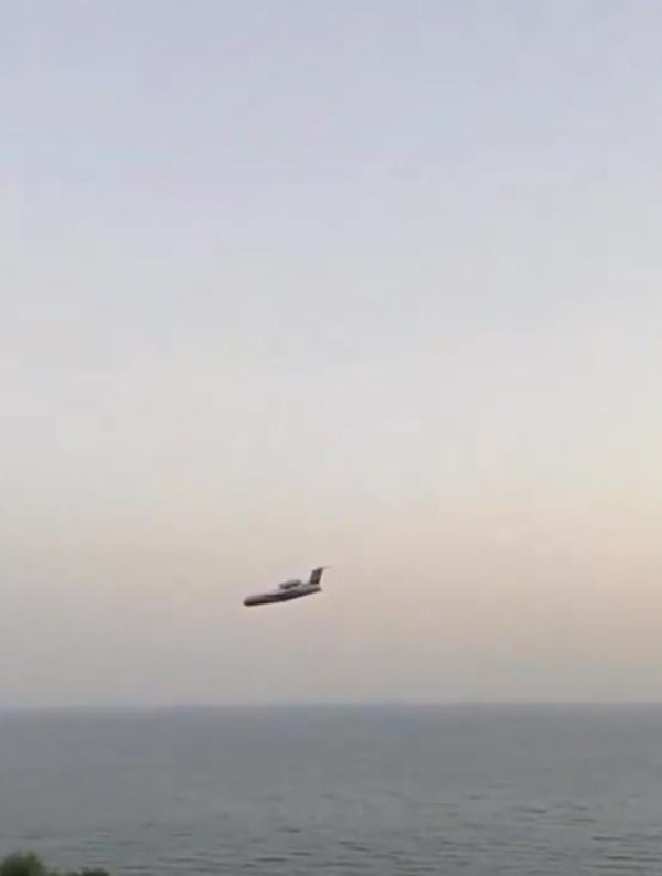 Antalya'da Rus pilottan tedirgin eden hareketler - Resim : 1