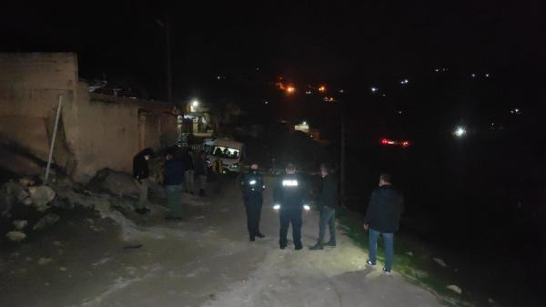 Şanlıurfa'da aileler birbirine girdi: 1 ölü, 6 yaralı - Resim : 1