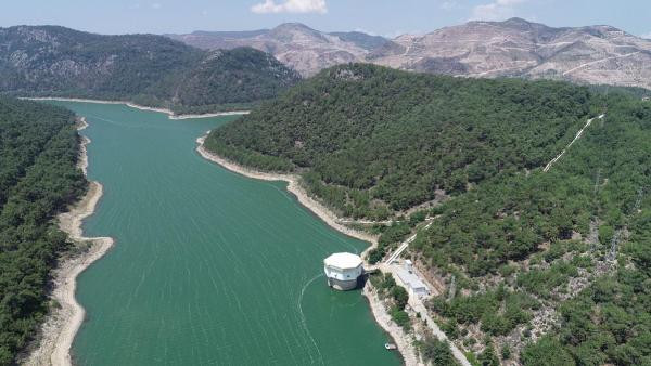 İzmir'in barajları bir günde doldu - Resim : 1