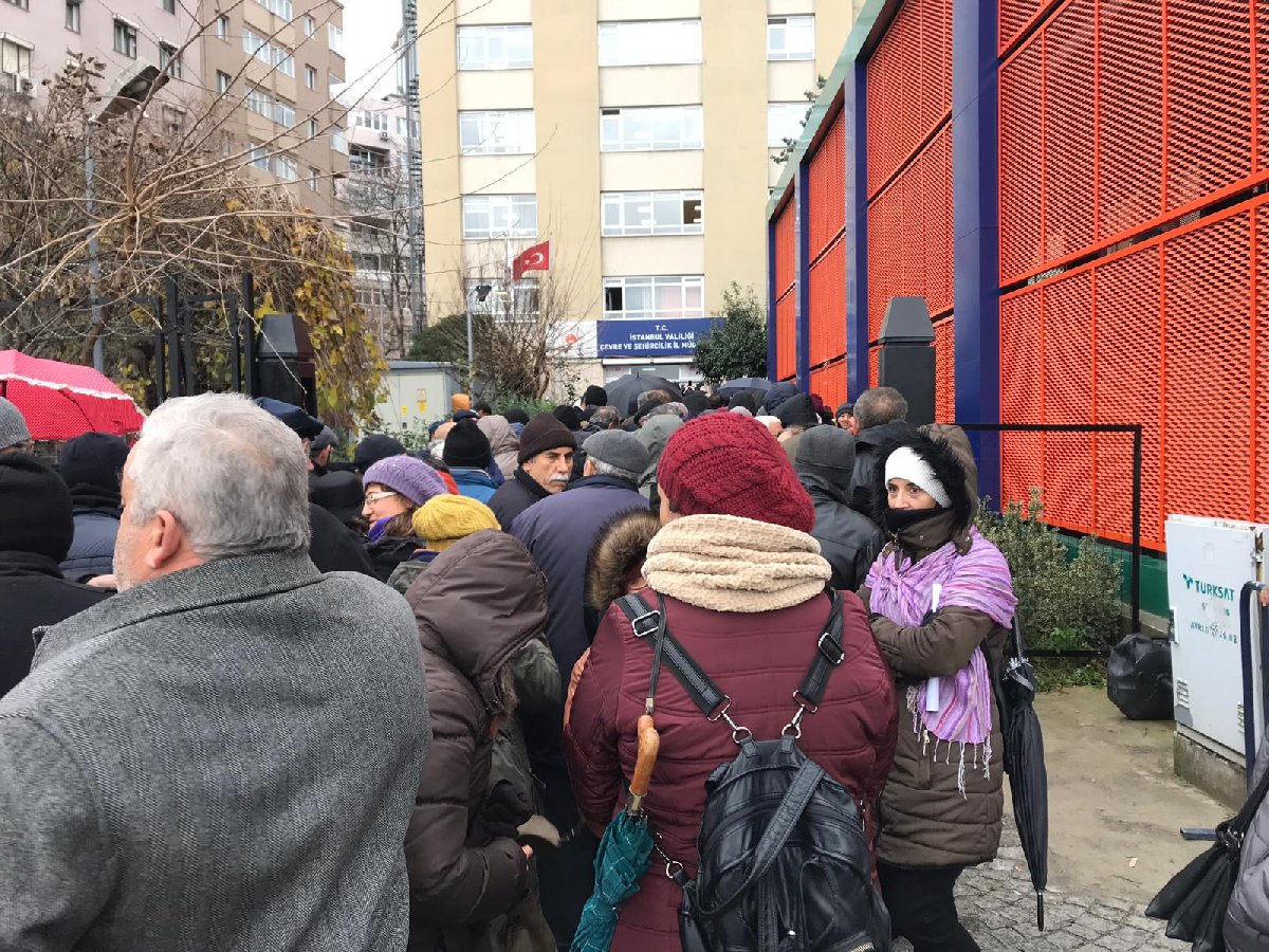 Yılbaşı öncesi Kanal İstanbul kuyruğu ! - Resim : 2