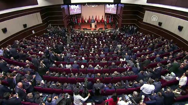 Erdoğan artık resmen partili Cumhurbaşkanı - Resim : 11