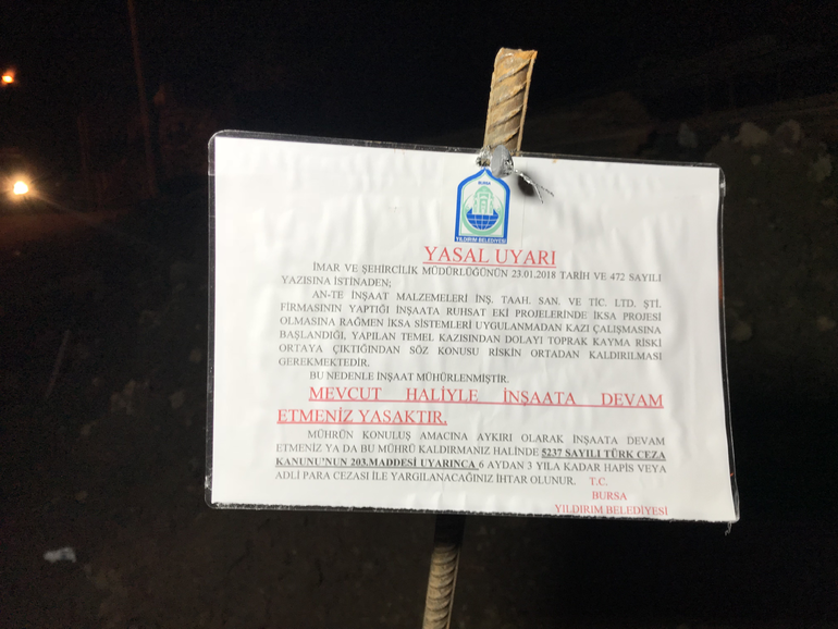 Bursa'da toprak kayması: 60 ev mühürlendi - Resim : 1