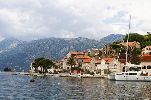 Montenegro Karadağ’da  yaşamak - Resim : 2