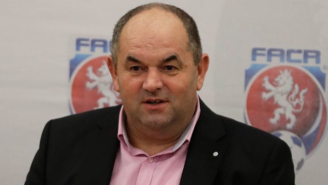 Çekya Futbol Federasyonu Başkanı gözaltına alındı - Resim : 1