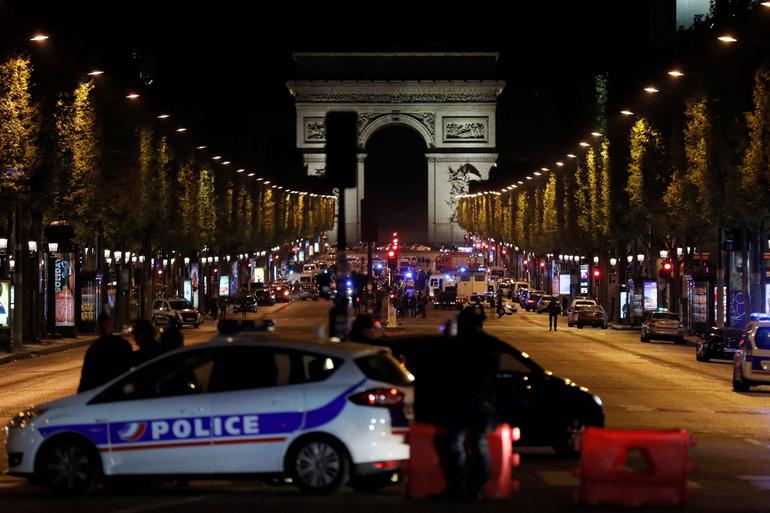 Fransa'da polise silahlı saldırı ! - Resim : 2