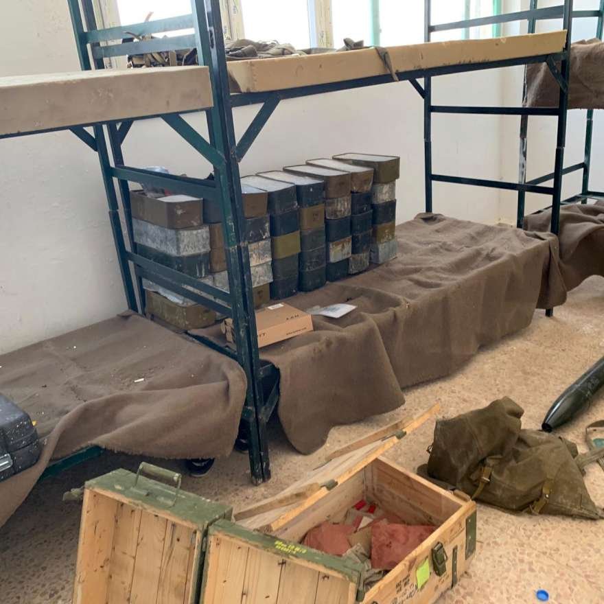 Tel Abyad'da çok sayıda silah ve mühimmat bulundu - Resim : 1