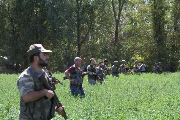 Özel güvenlik görevlisi evinde katliam yaptı: 5 ölü - Resim : 1