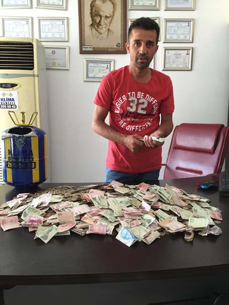 "Kumbarayı açınca sinirden ağladım" - Resim : 2