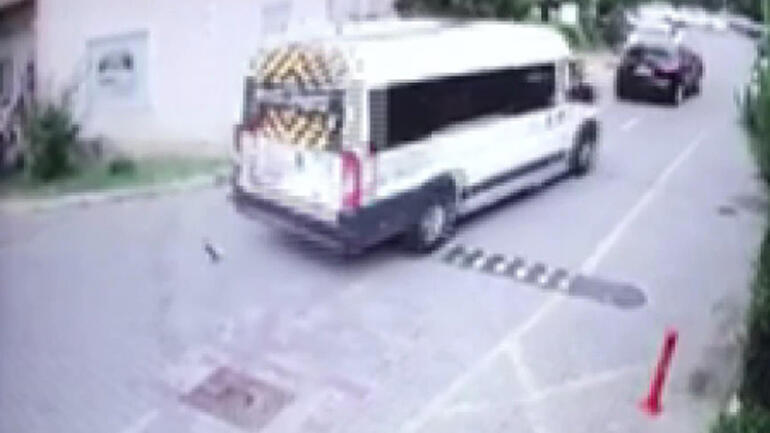 Servis şoförü genç kadına kabusu yaşattı - Resim : 1