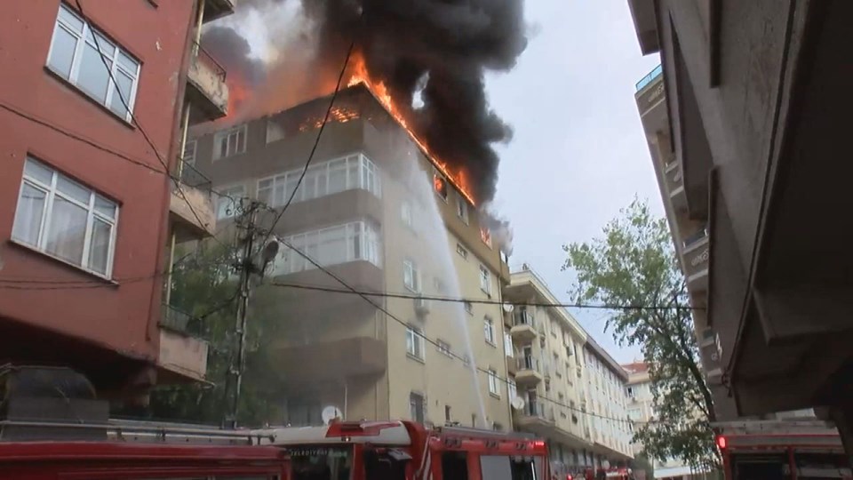 İstanbul'da 5 katlı binada korkutan yangın - Resim : 1