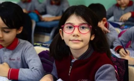 10 yaşındaki Elanur Akıncı Türkiye'nin gururu oldu ! - Resim : 1