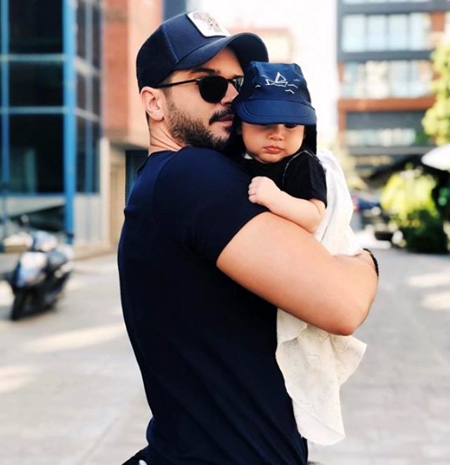 Tolgahan Sayışman, 3,5 aylık bebeğiyle dizide oynadı - Resim : 2