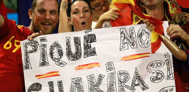 Pique’ye bir darbe de Shakira'dan ! - Resim : 1