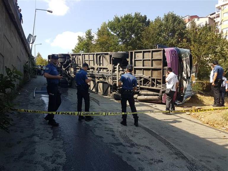 Sarıyer'de halk otobüsü devrildi - Resim : 2