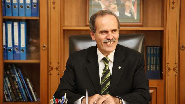 İstifası beklenen Bursa Büyükşehir Belediye Başkanı'ndan ilk açıklama - Resim : 3