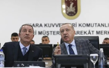 Cumhurbaşkanı Erdoğan Suriye sınırında - Resim : 1