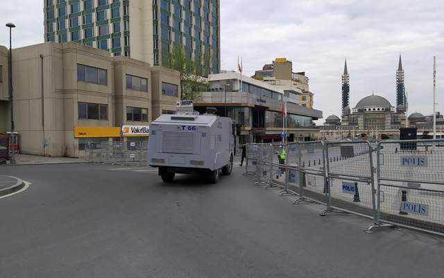 Sokağa çıkma yasağına rağmen... Taksim'e 1 Mayıs kuşatması! - Resim : 1