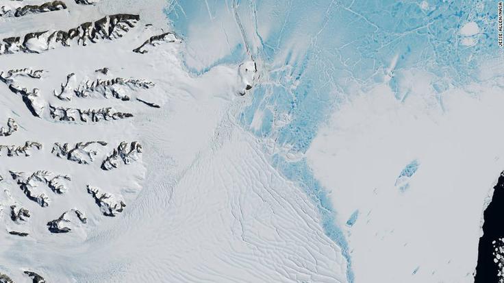 Antarktika'dan dev buz dağı koptu ! - Resim : 1