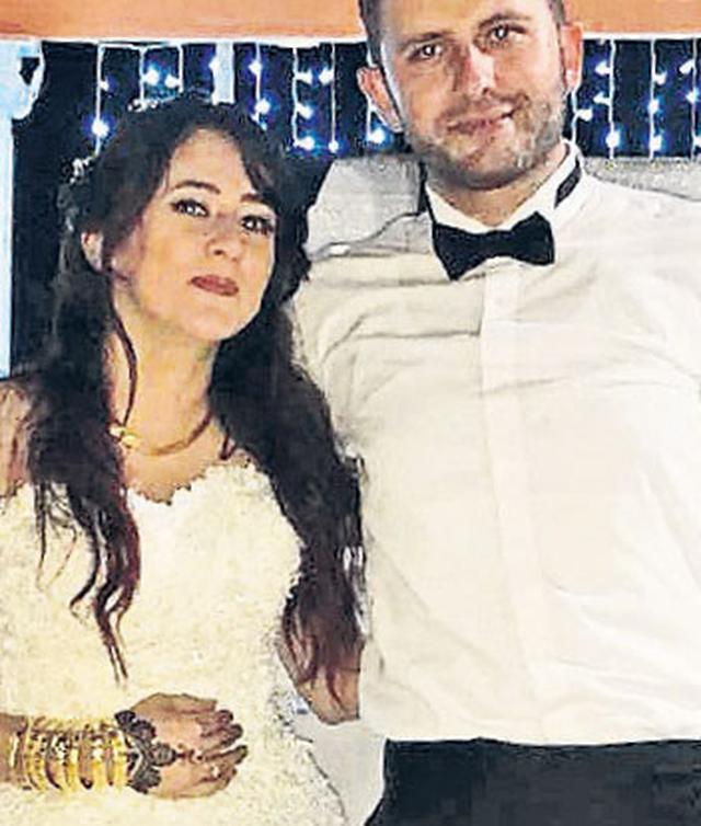 Şehit kızı gelinlikle babasının mezarına gitti - Resim : 1