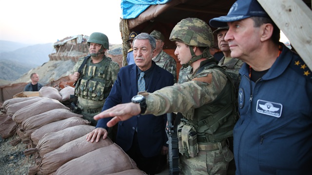 Milli Savunma Bakanı Akar'dan ilk ziyaret - Resim : 2