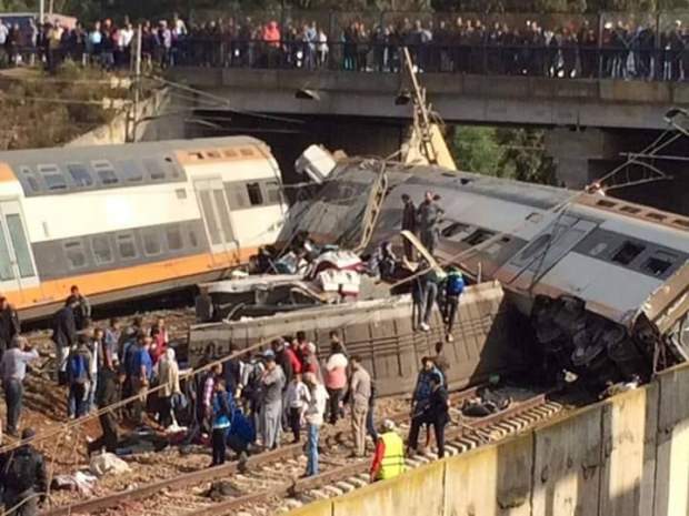 Fas'ta iki tren çarpıştı ! Feci görüntüler - Resim : 1