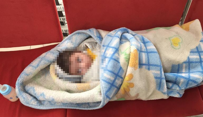 Vicdansızlar ! Bebeği böyle bıraktı... - Resim : 1