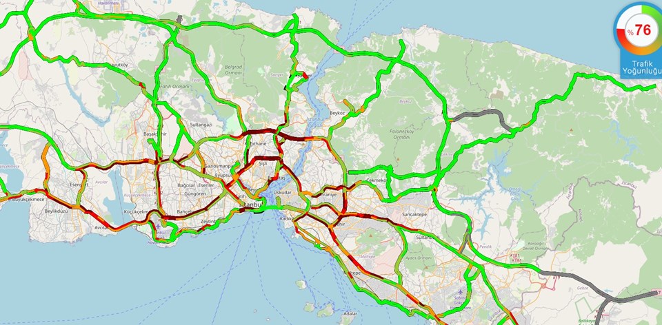 İstanbul'da, yağmur trafiği alt üst etti - Resim : 1