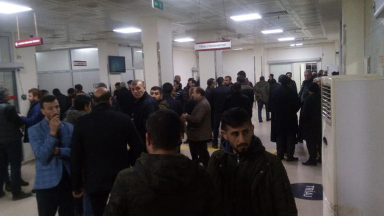 Köyü karıştıran kavga ! Giriş çıkışlar kapatıldı - Resim : 1