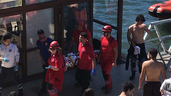 Fethiye açıklarında batan teknedeki 55 kişi kurtarıldı - Resim : 5