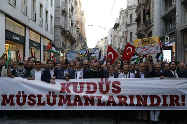 İstanbul'da Kudüs protestosu ! - Resim : 1
