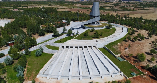 Demirel'in anıt mezarı ziyarete açıldı - Resim : 1