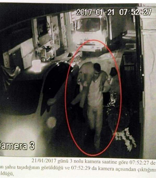 Taksim'deki tecavüzcünün görüntüleri ortaya çıktı - Resim : 2