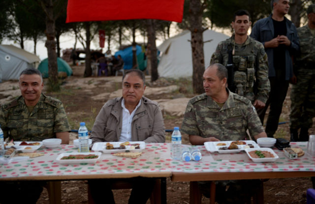 Korgeneral İsmail Metin Temel Afrin'de - Resim : 1