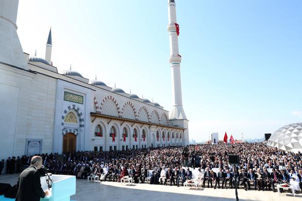 Cumhurbaşkanı Erdoğan Büyük Çamlıca Camii'ni açtı - Resim : 1