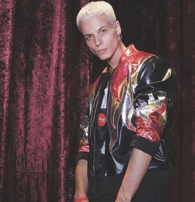 Manken podyumda hayatını kaybetti - Resim : 1