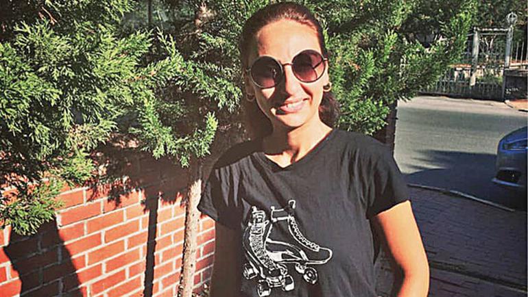 Eşi ve baldızını öldürüp kafasına sıktı - Resim : 1