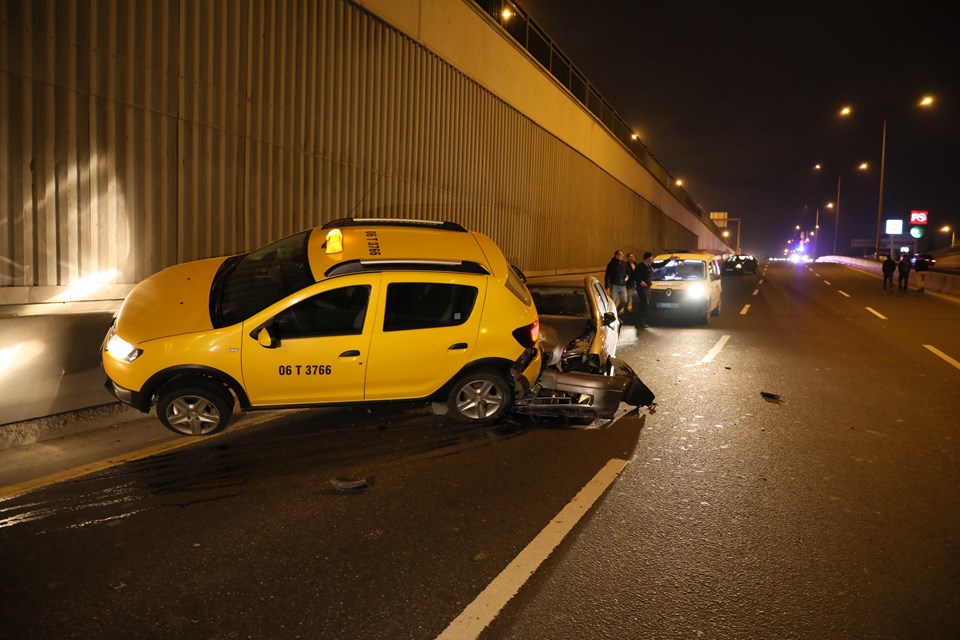 Alkollü sürücü dehşeti ! - Resim : 1