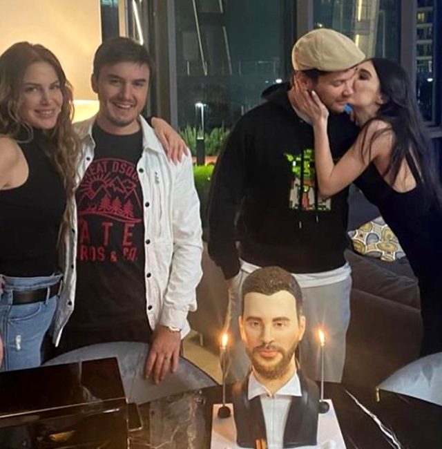 Sinan Akçıl'ın doğum günü pastası sosyal medyayı salladı - Resim : 1