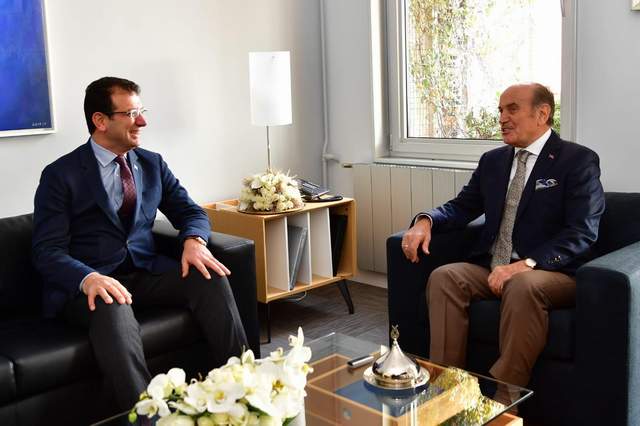 Ekrem İmamoğlu, AK Partili Topbaş'la bir araya geldi - Resim : 1