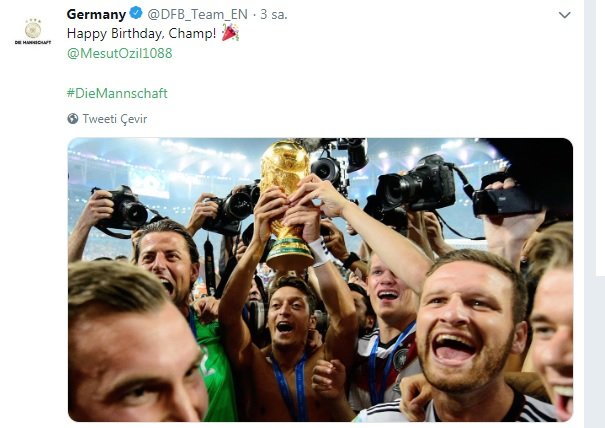 Almanlardan Mesut Özil için özel kutlama ! - Resim : 1