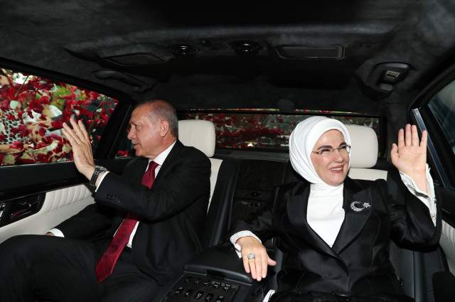 Erdoğan mazbatasını alıp yemin etti: ''Bana artık Başkan diyebilirsiniz'' - Resim : 2